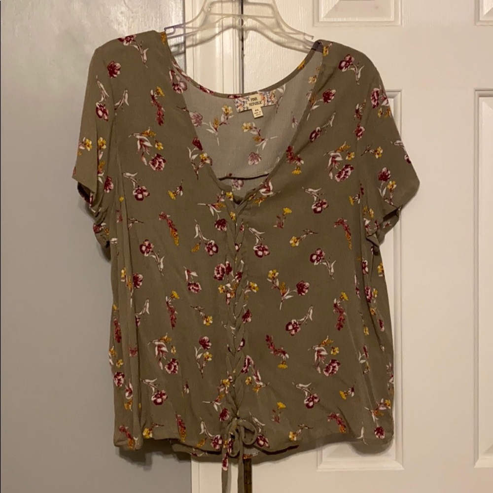 Pink Republic Short Sleeved Blouse